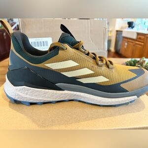 Adidas Terrex Free Hiker 2.0 Low GTX Hiking Shoes